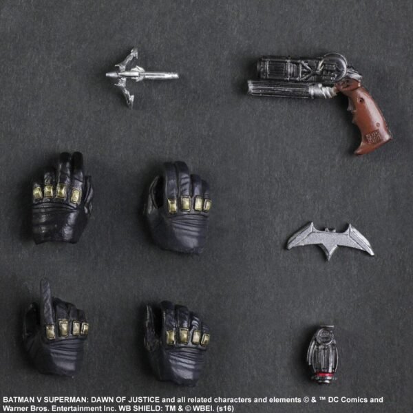Figurine Square Enix Play Arts Kai Batman v Superman: Dawn of Justice - Batman [25cm] – Image 3