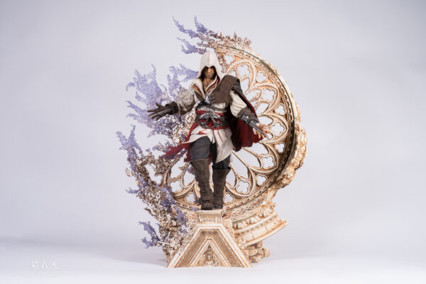 Statuette Pure Arts en résine Assassin's Creed : Animus Ezio 1:4 Scale Statue (70cm)