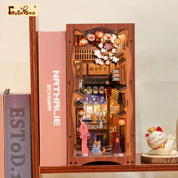 Kit "Book Nook" Under the Sakura Tree avec éclairage Led Intégrée – Image 2