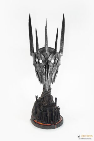 Buste en polyrésine Pure Arts Le Seigneur des Anneaux : Sauron avec LED [89 cm]